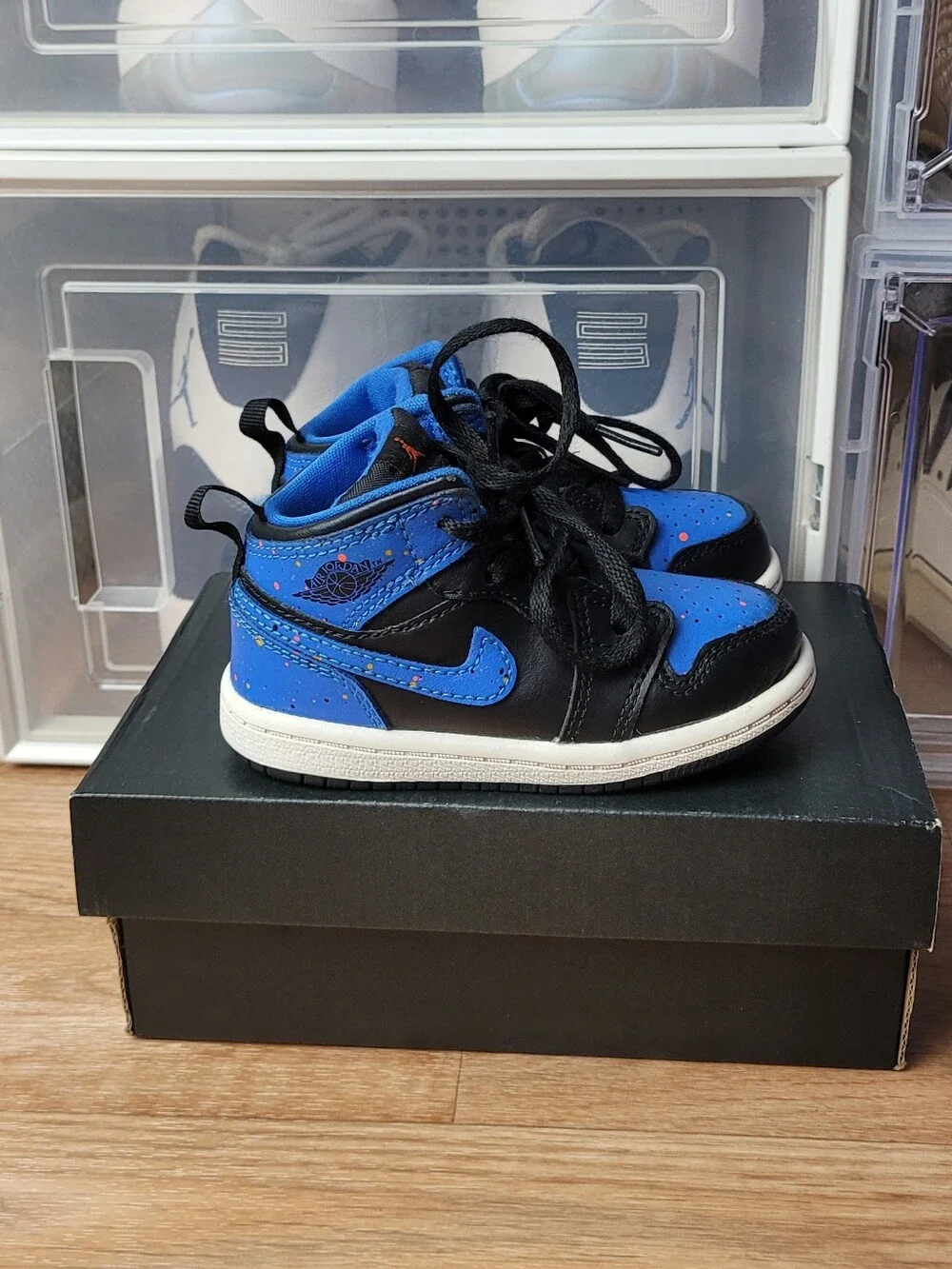 Nike Air Jordan 1 Mid 2018 Royal Paint Splatter Youth Kids 640735-048 Size 6c